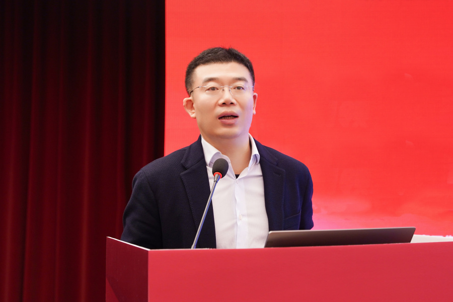 1706758261192859Vrbs.jpg 1706758261192859Vrbs.jpg